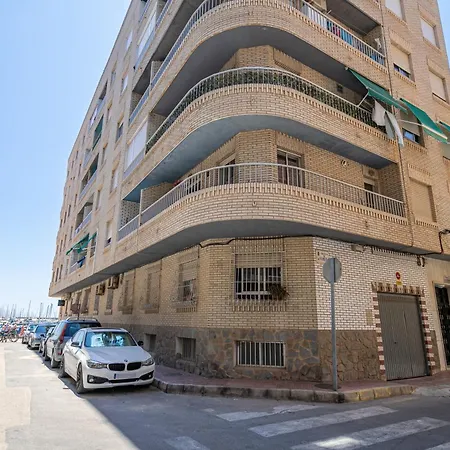 Daire Santomera 1st Line